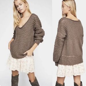 FREE PEOPLE PULLOVER SWEATER COLOR COCOA SZ S